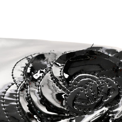 Chanel Patent Camellia Shoulder Bag Black 17 of 18