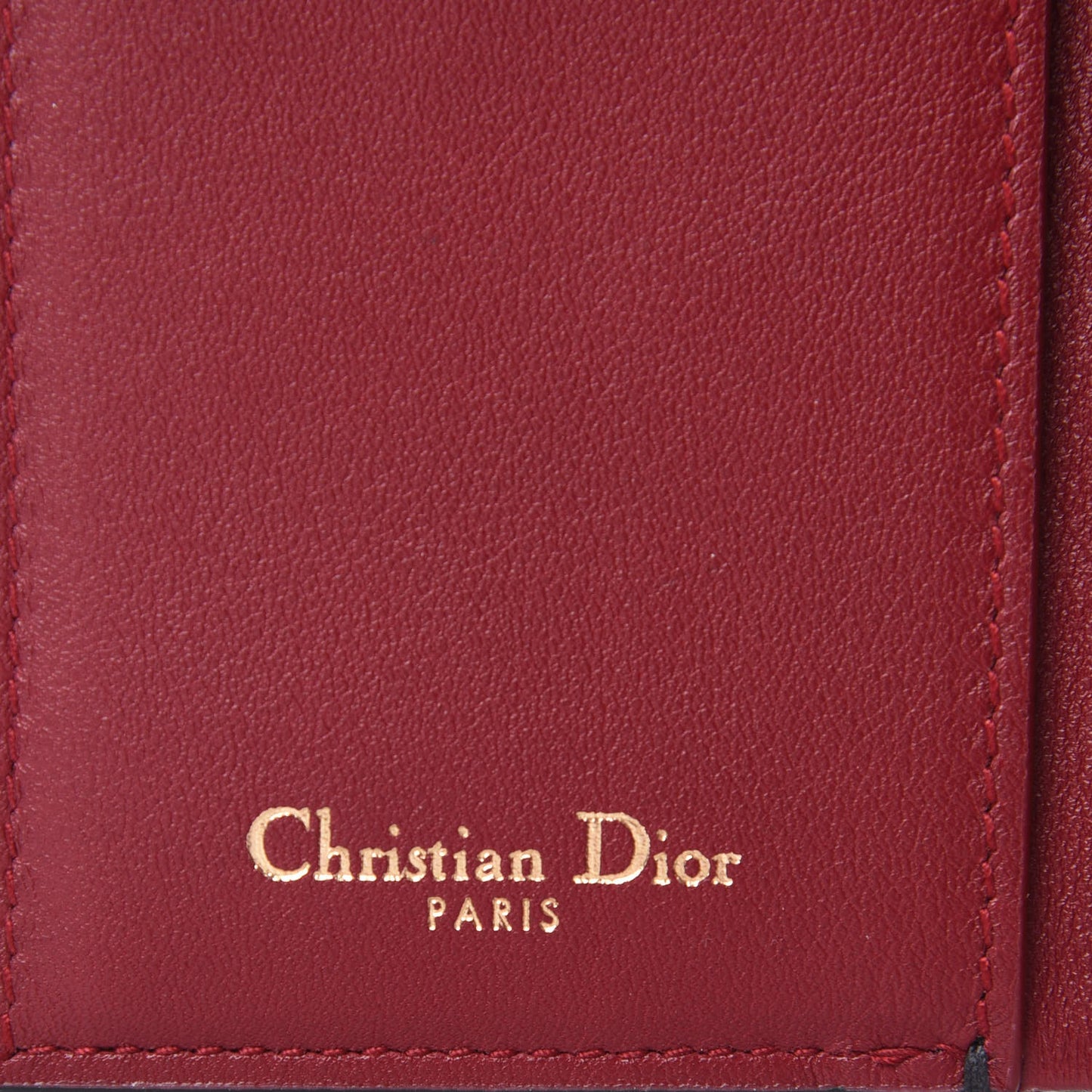 Calfskin Small Dfence Compact Wallet Scarlet
