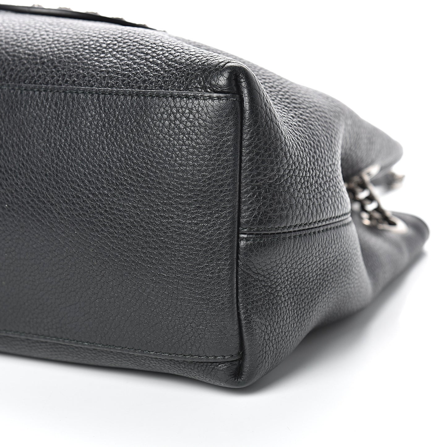 Pebbled Calfskin Studded Medium Soho Chain Shoulder Bag Black