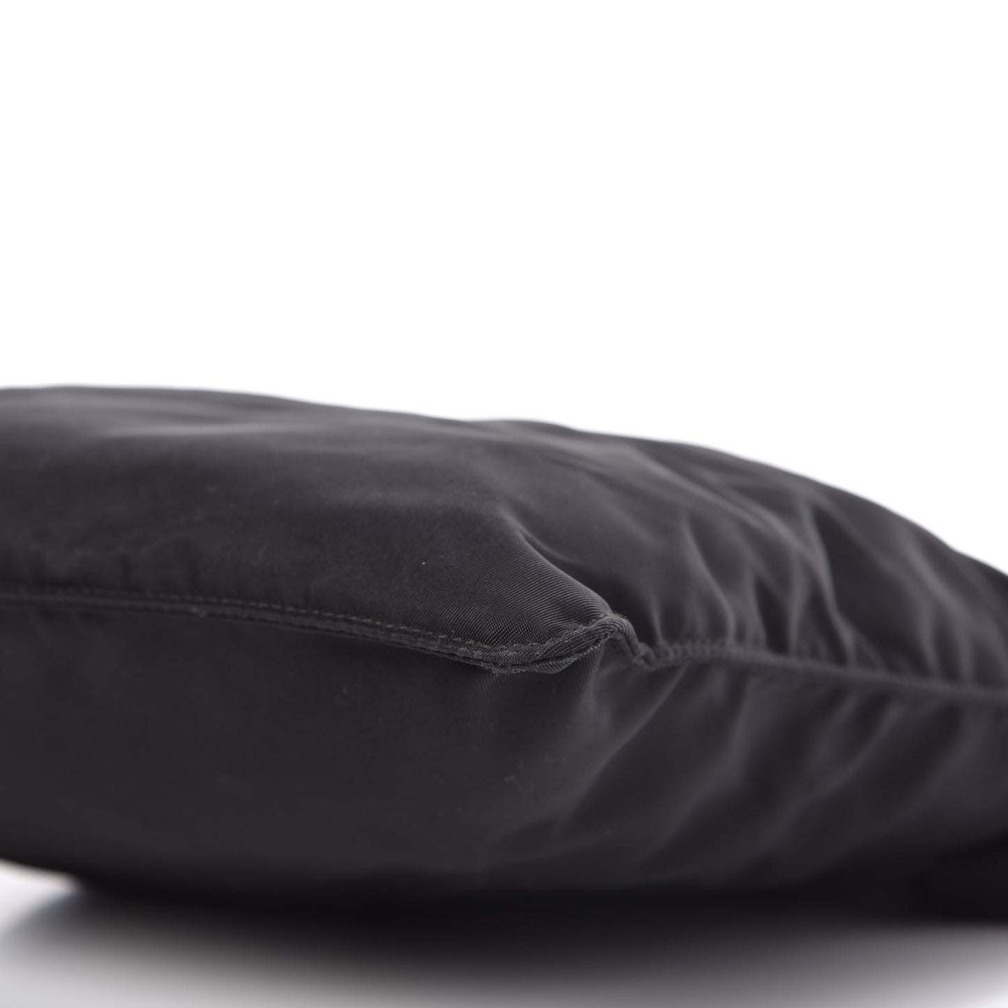 Nylon Flat Messenger Bag Black