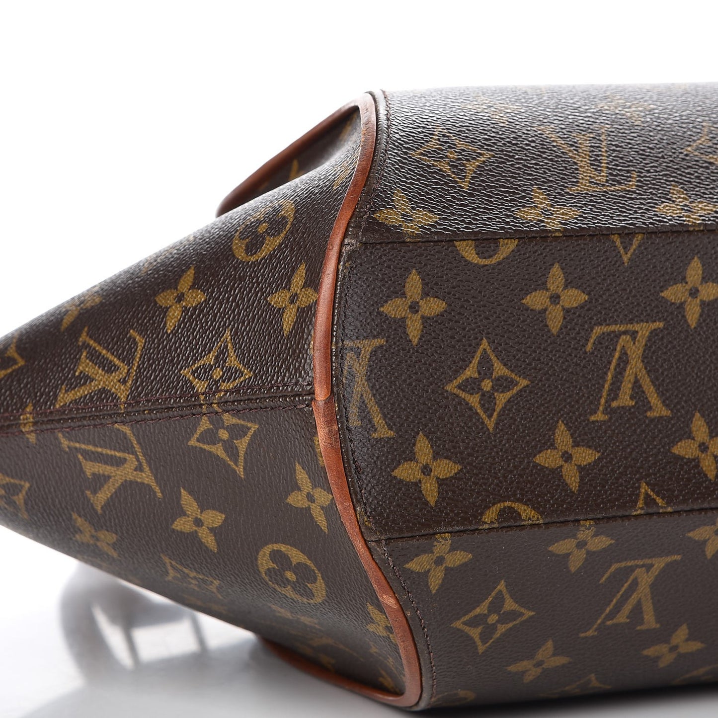 Monogram Ellipse MM