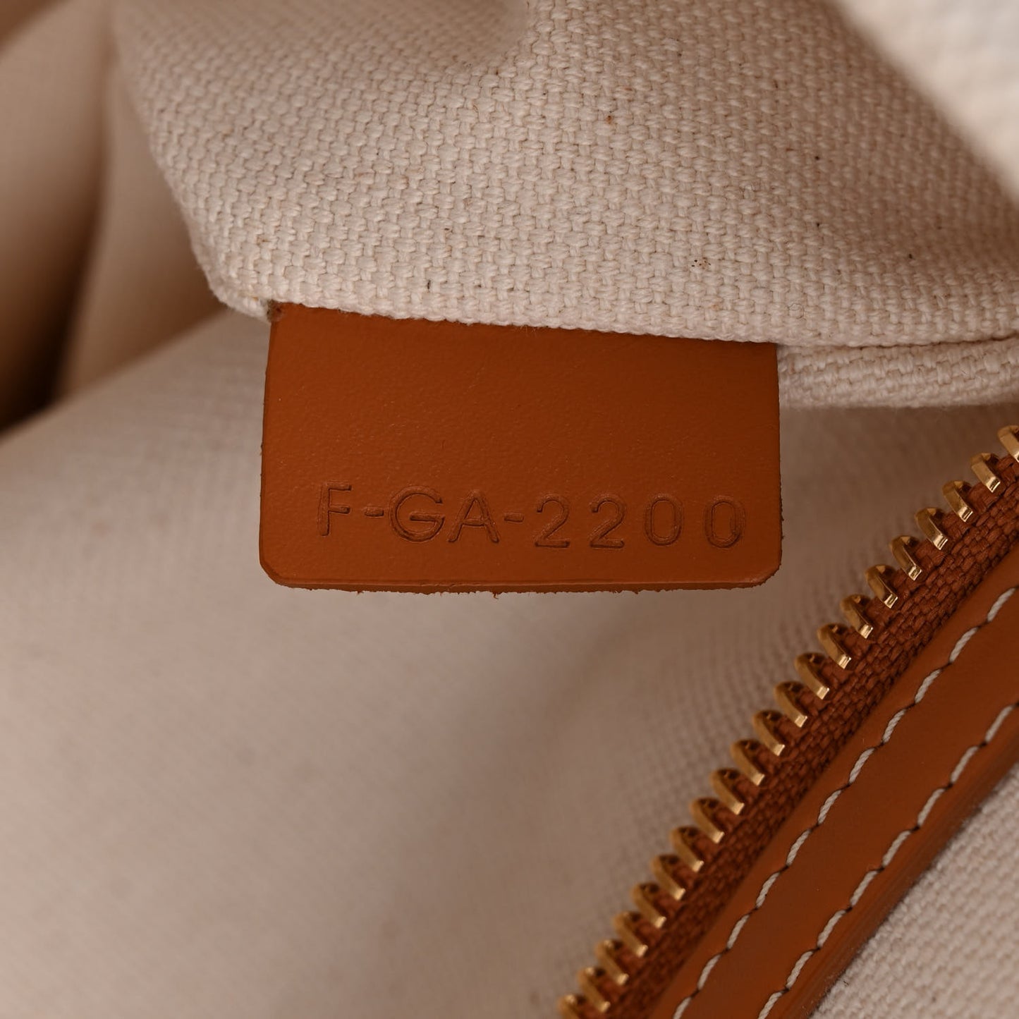Canvas Calfskin Logo Print Small Horizontal Cabas Natural Tan