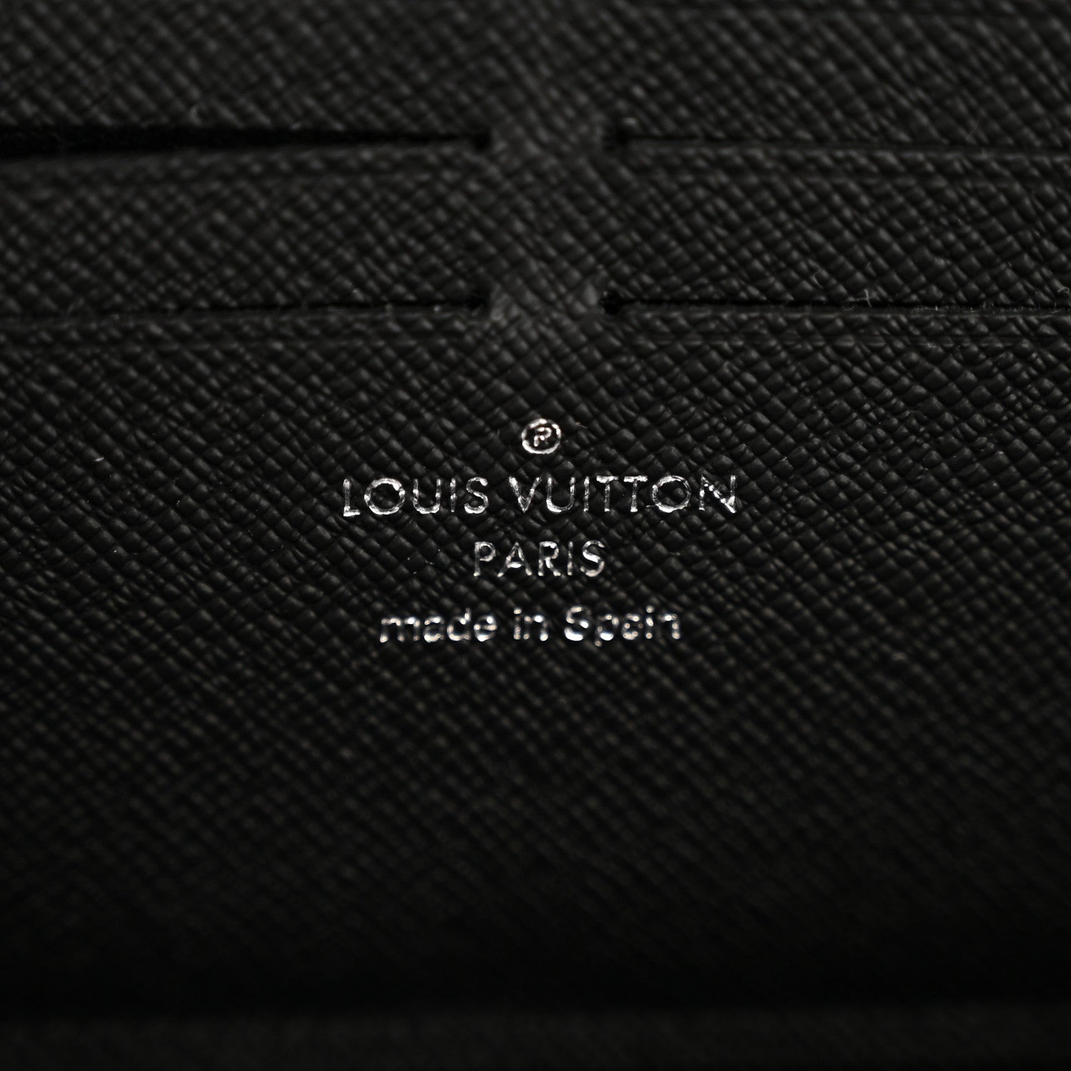 Louis Vuitton Taiga Dragonne Zippy Wallet Black 6 of 10