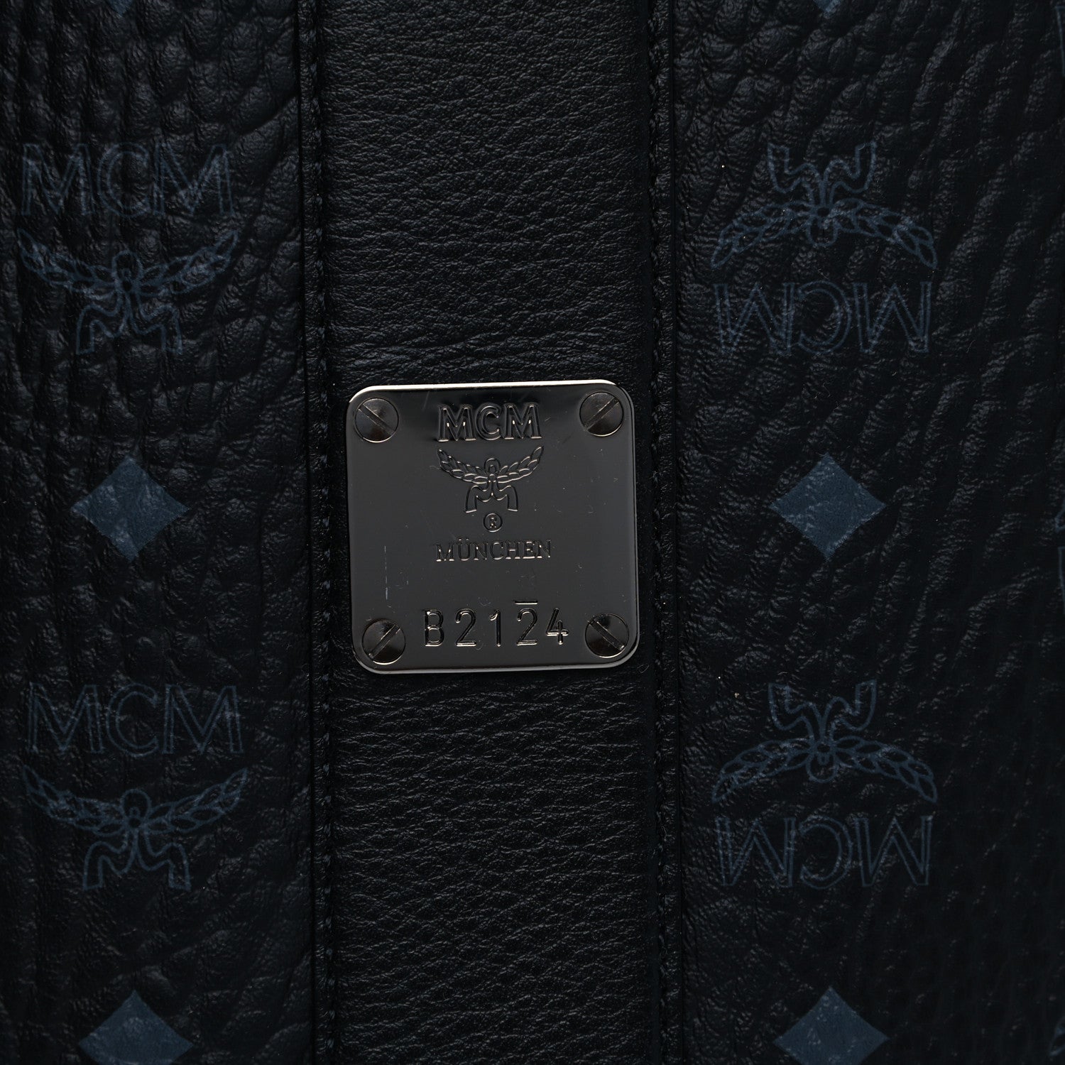 MCM Visetos Medium Liz Reversible Shopper Tote Black 8 of 19