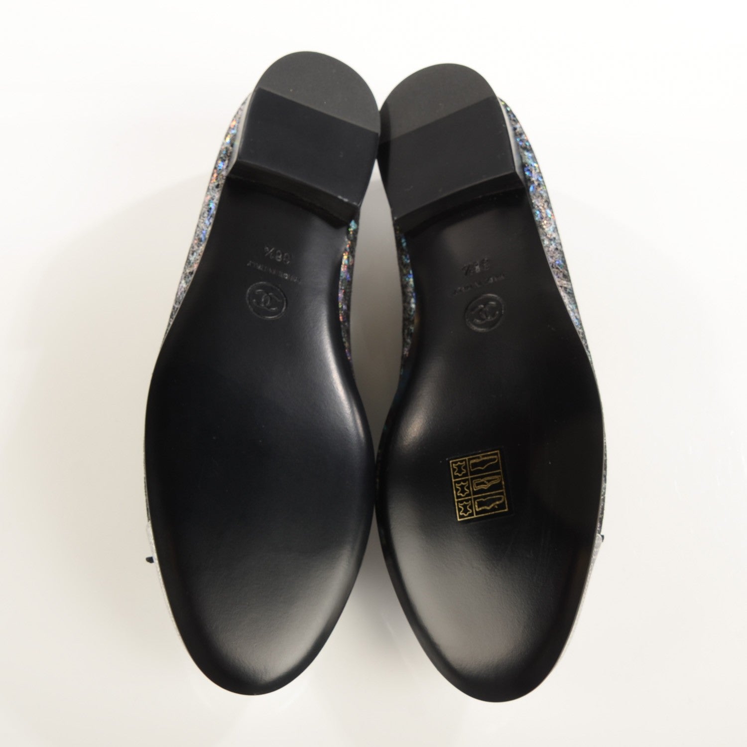 Chanel Metallic Calfskin Hologram Cap Toe Ballerina Flats 38.5 Silver 5 of 7