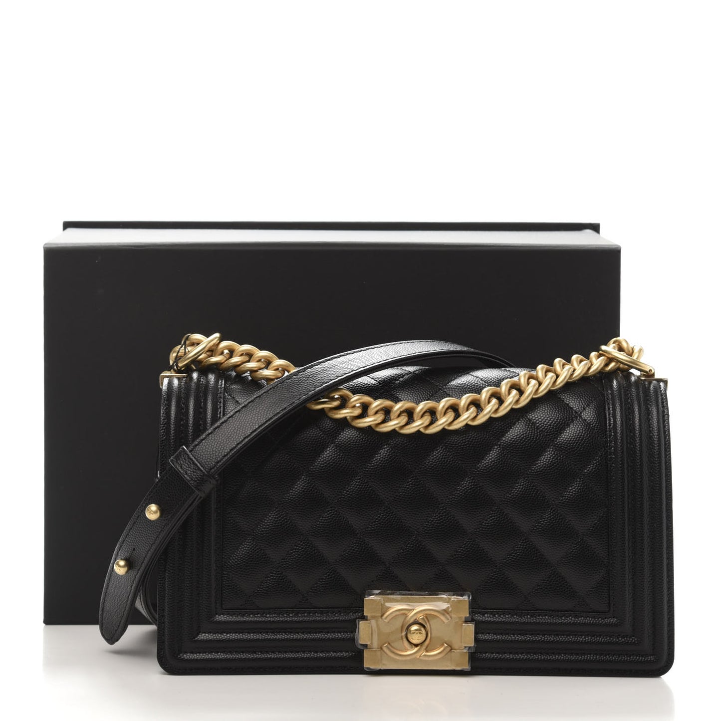 Caviar Quilted Medium Boy Flap Black