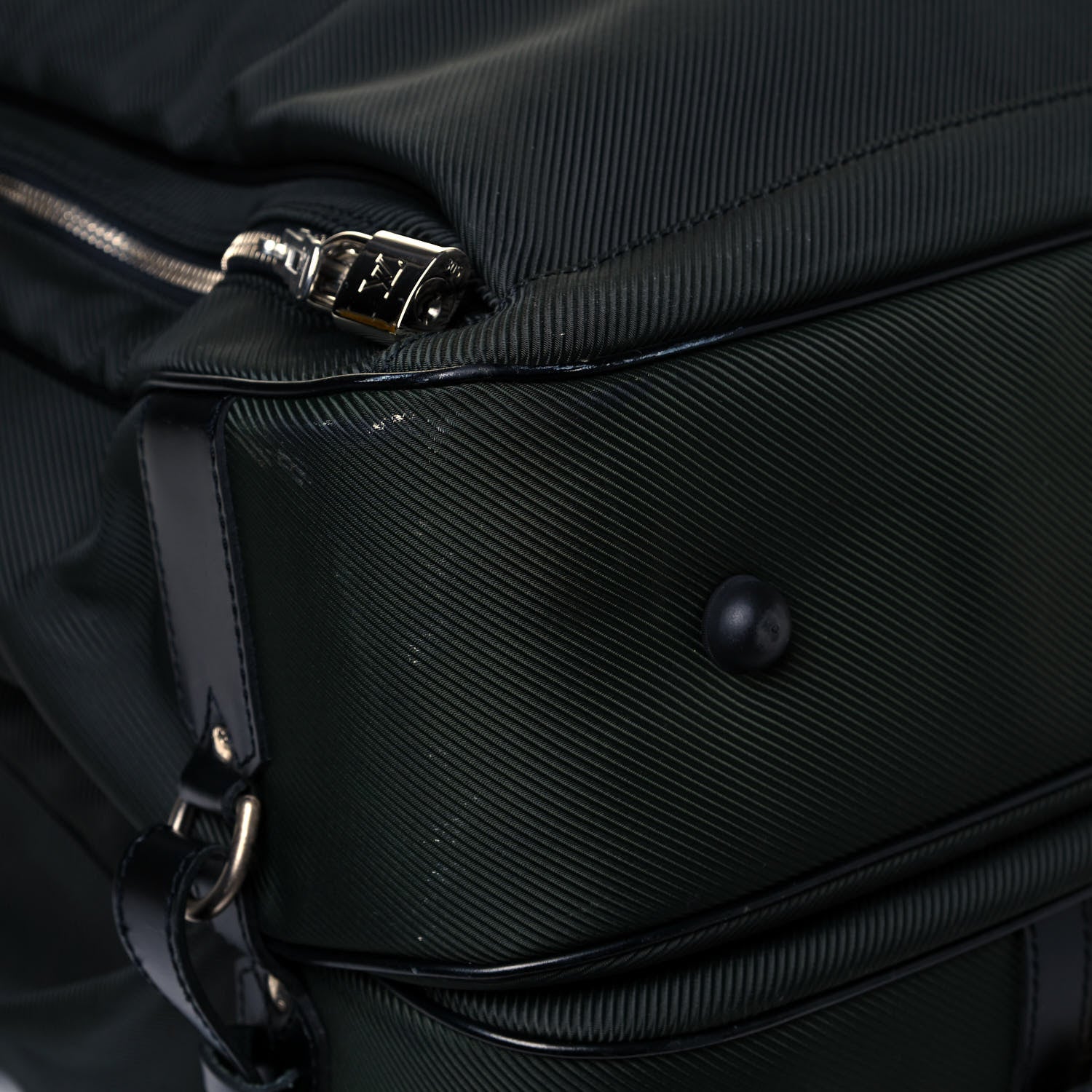 Louis Vuitton Taiga 5 Hanger Garment Carrier Ardoise 8 of 14