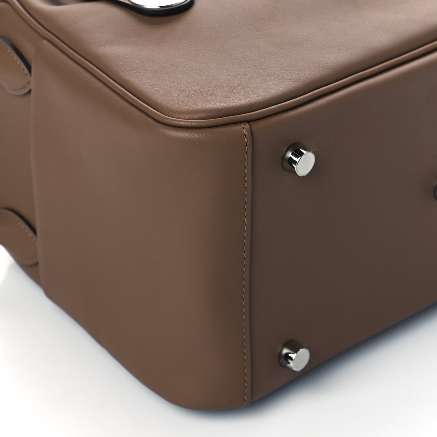 Swift Verso Lindy 26 Alezan Biscuit