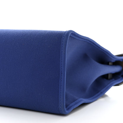 Hermes Toile Vache Hunter Herbag Zip 31 PM Bleu Electrique Bleu Indigo 12 of 12