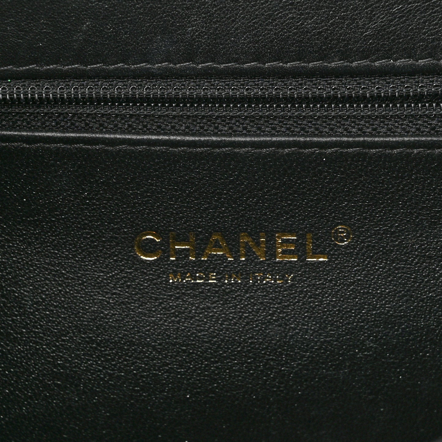 Caviar Quilted Medium CC Filigree Flap Black