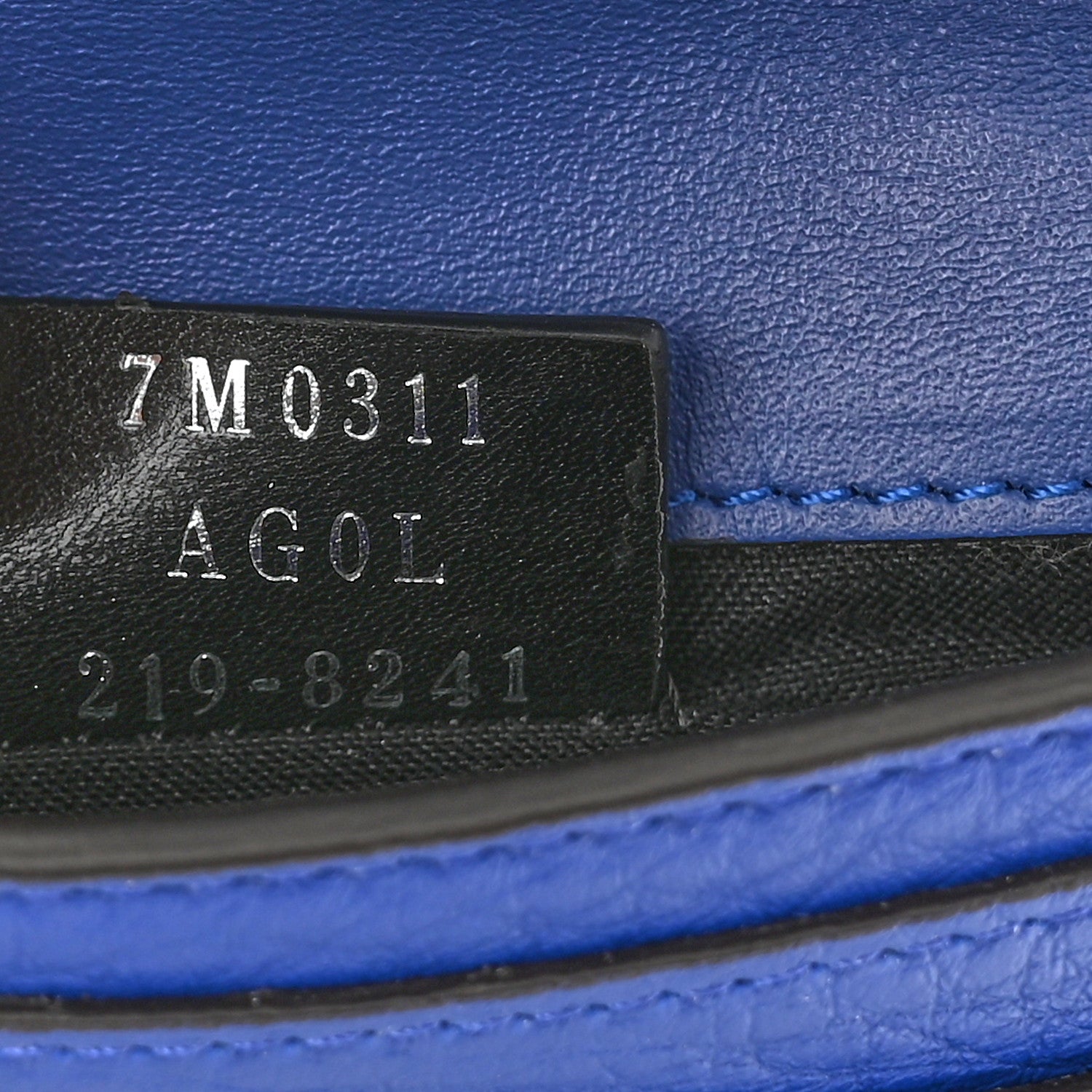 Fendi Cuoio Romano Monochrome Micro Flat Baguette Blue Neon 7 of 10