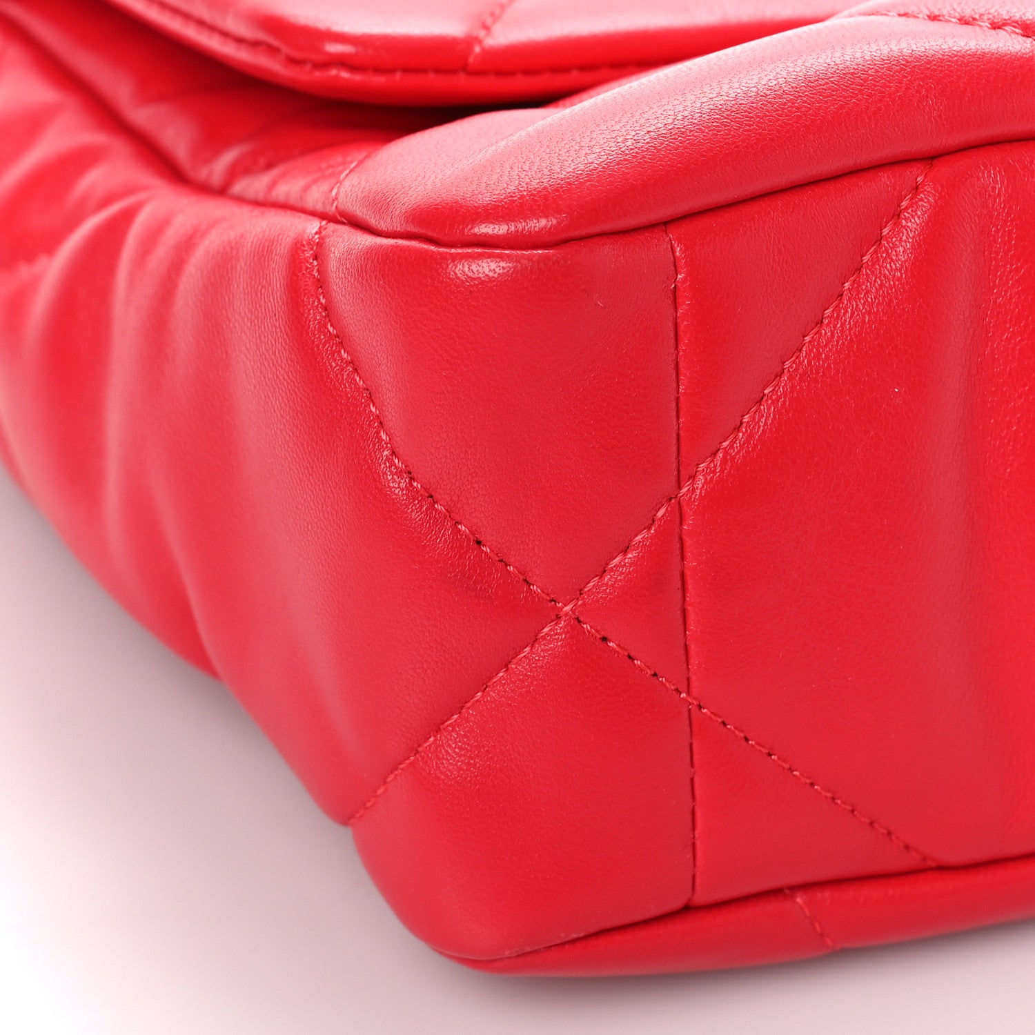 Chanel Lambskin Quilted Medium Chanel 19 Flap Red 7 of 9