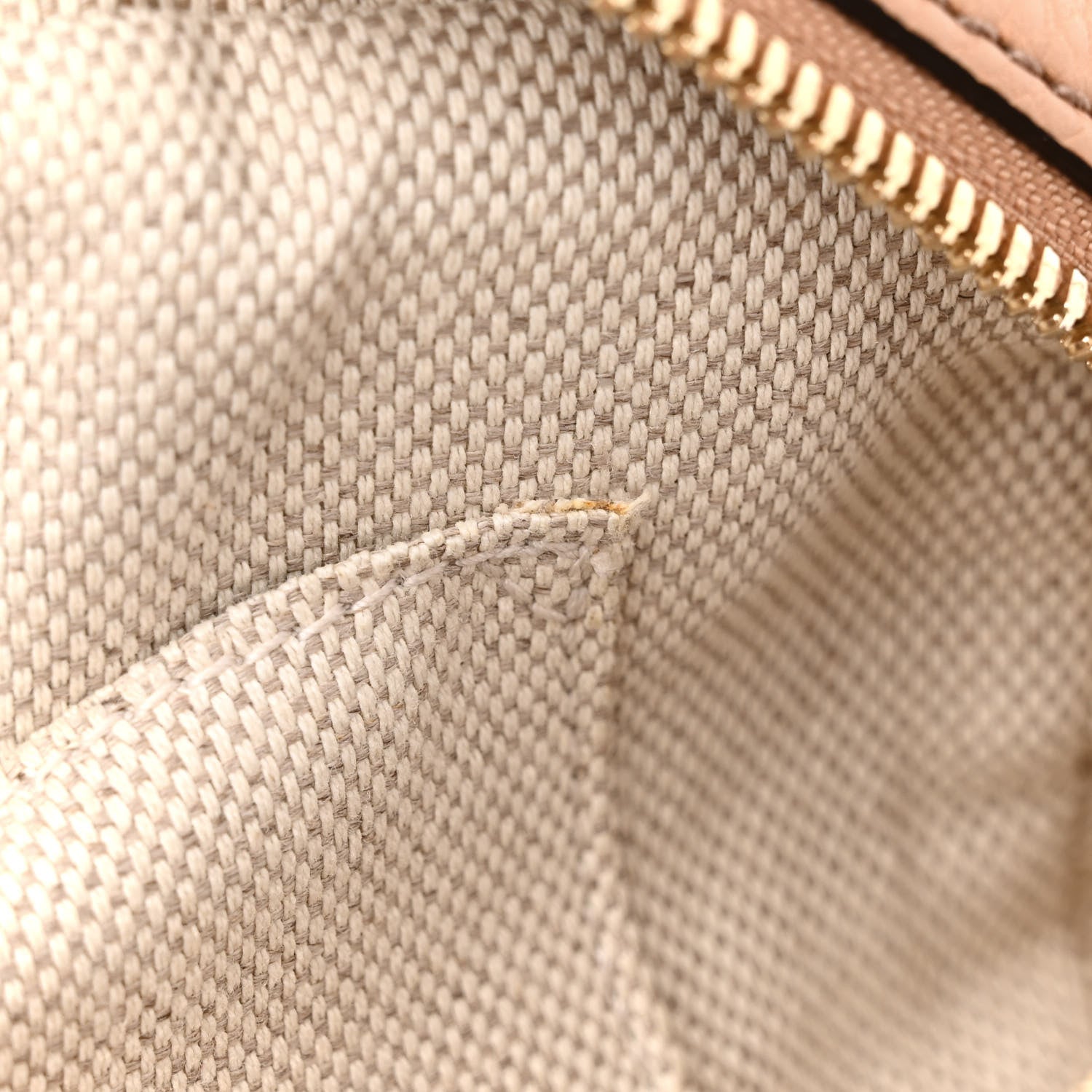 Gucci Pebbled Calfskin Small Soho Disco Bag Camelia 11 of 16