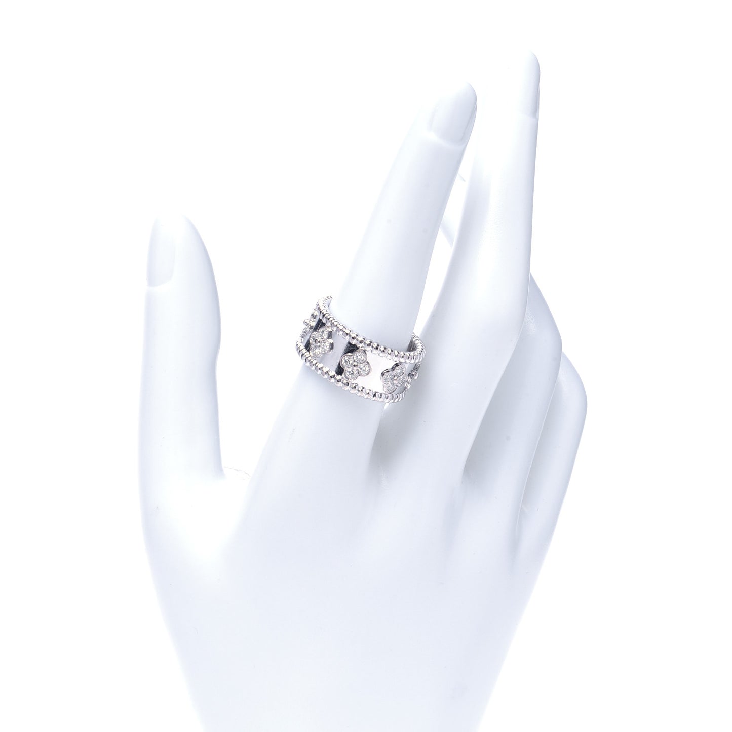 18K White Gold Diamond Medium Perlee Clover Band Ring 57 8