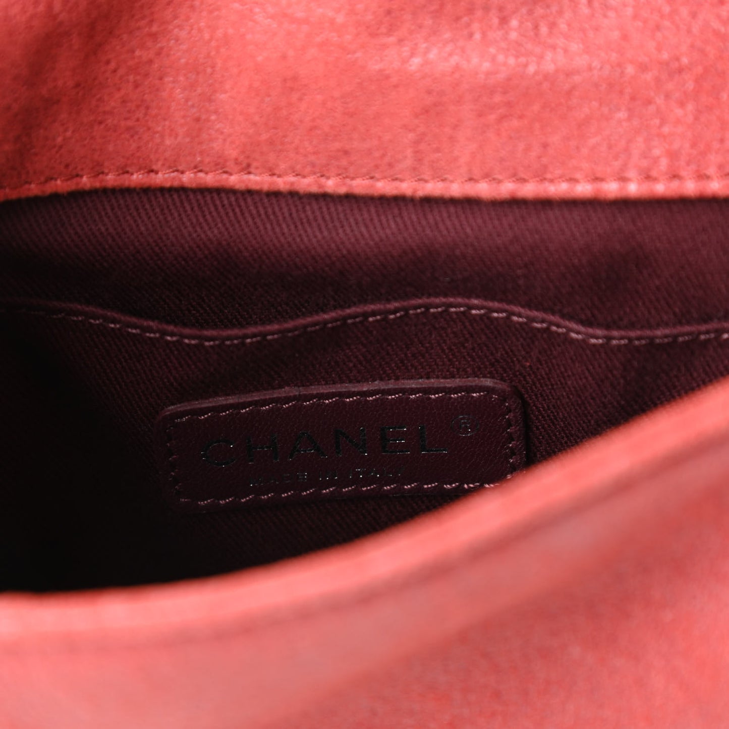 Iridescent Calfskin Quilted Small Gentle Square Boy Flap Red
