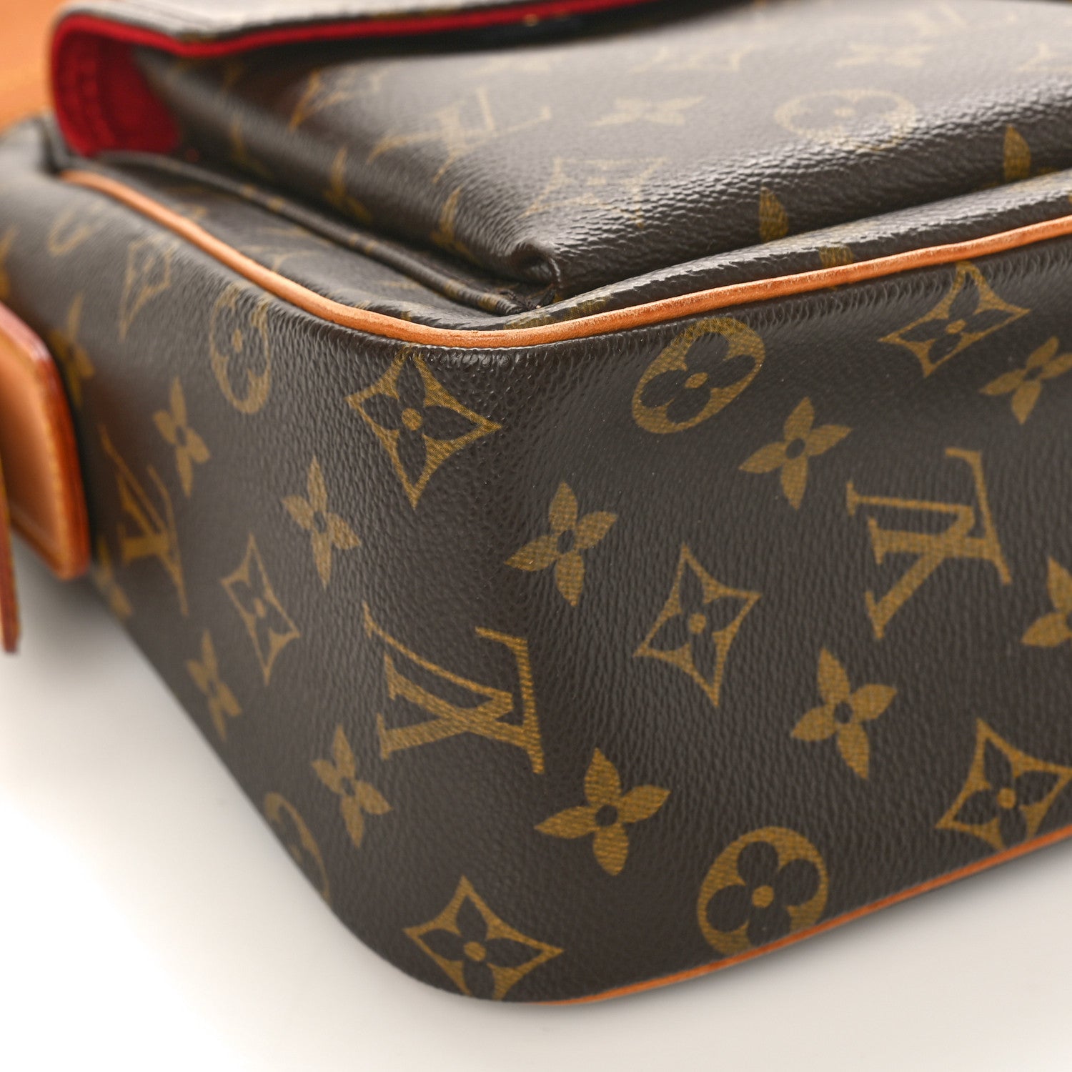 Louis Vuitton Monogram Viva-Cite GM 8 of 10
