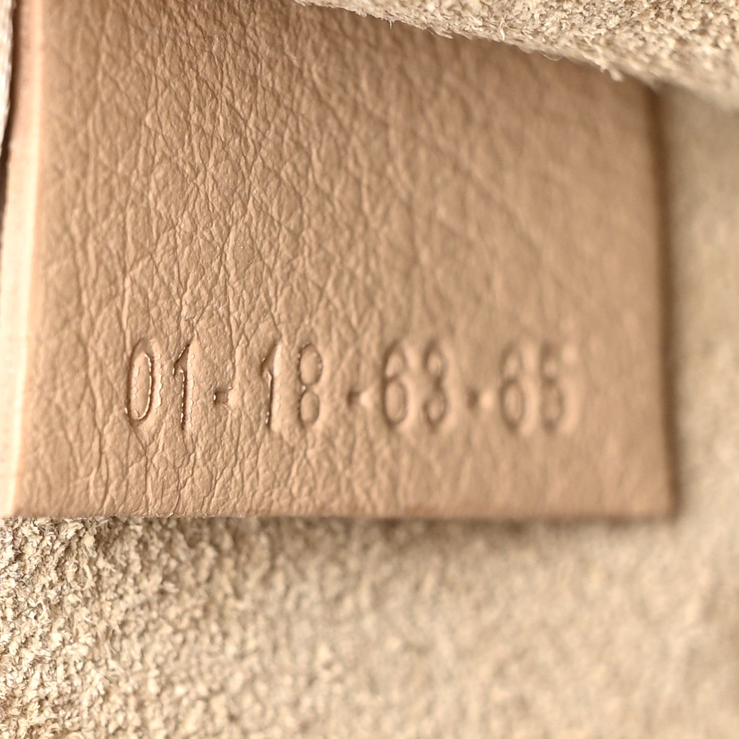 Chloe Calfskin Suede Small Nile Bracelet Bag Biscotti Beige 7 of 12