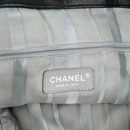 Chanel Lambskin CC Disc Tote Black 6 of 7