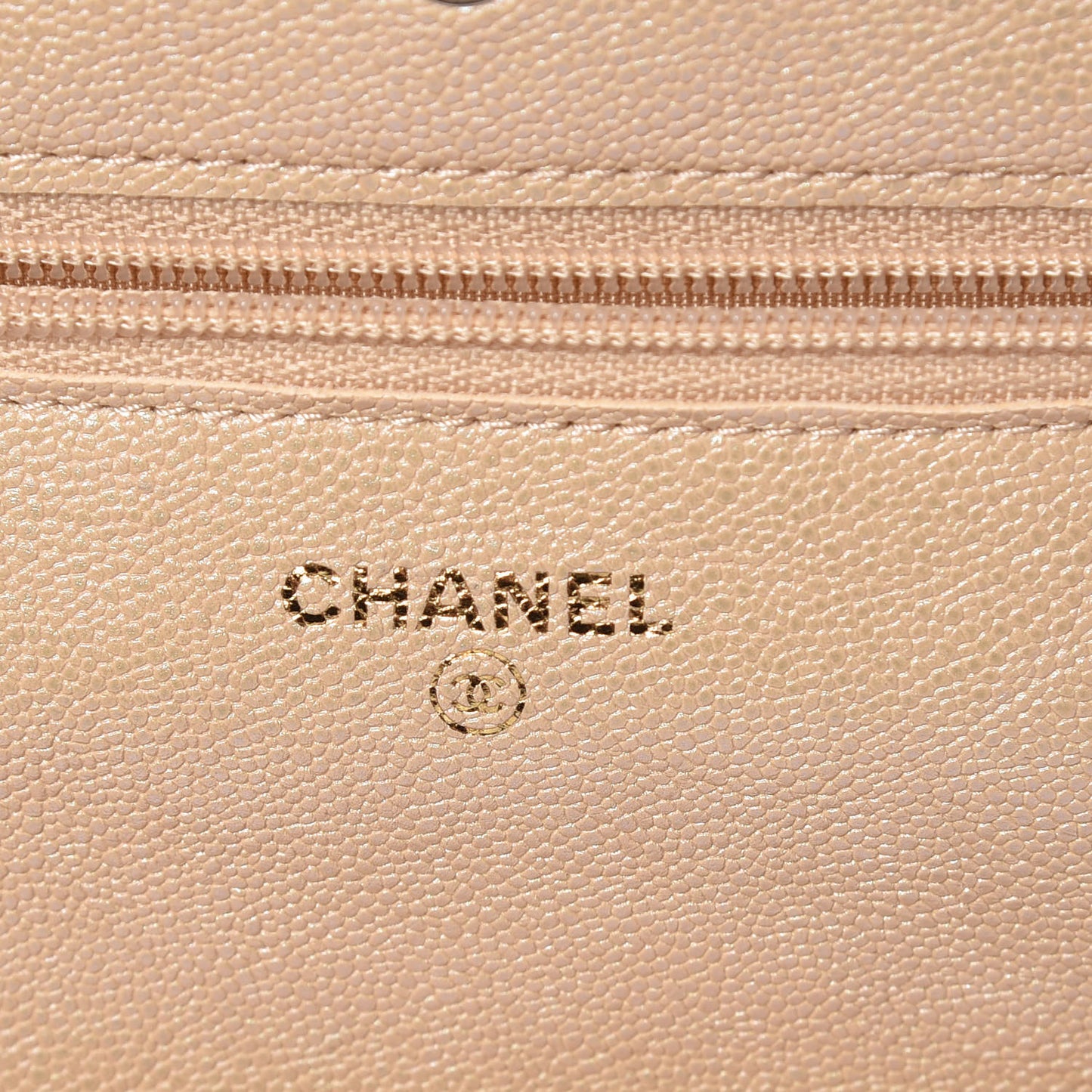 Iridescent Caviar Quilted Wallet On Chain WOC Beige