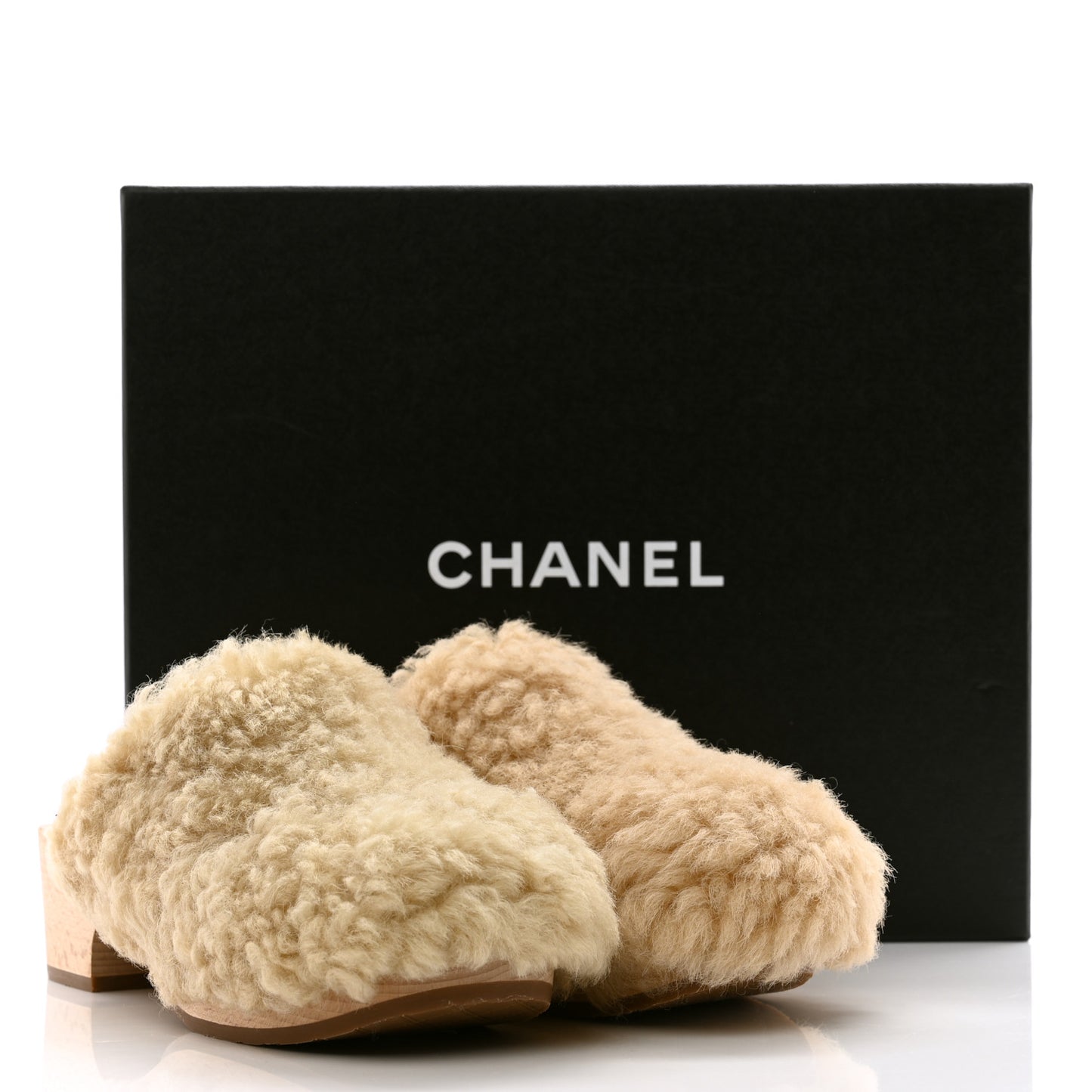 Shearling Lambskin Clogs 36 Beige