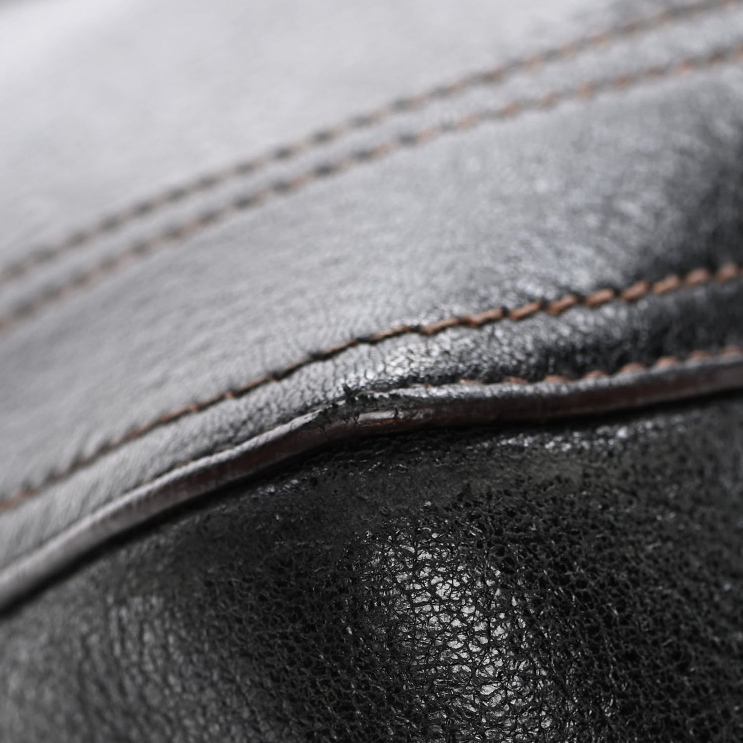 Cervo Antik Shoulder Bag Black