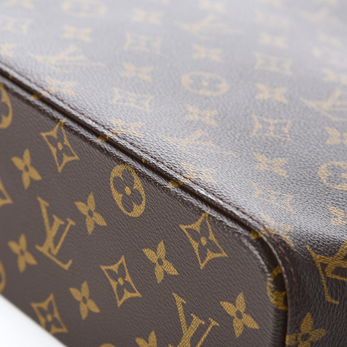 Monogram Luco