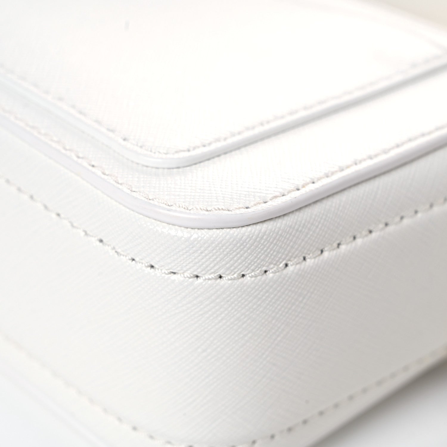 Marc Jacobs Saffiano Small Snapshot Camera Bag White 11 of 15