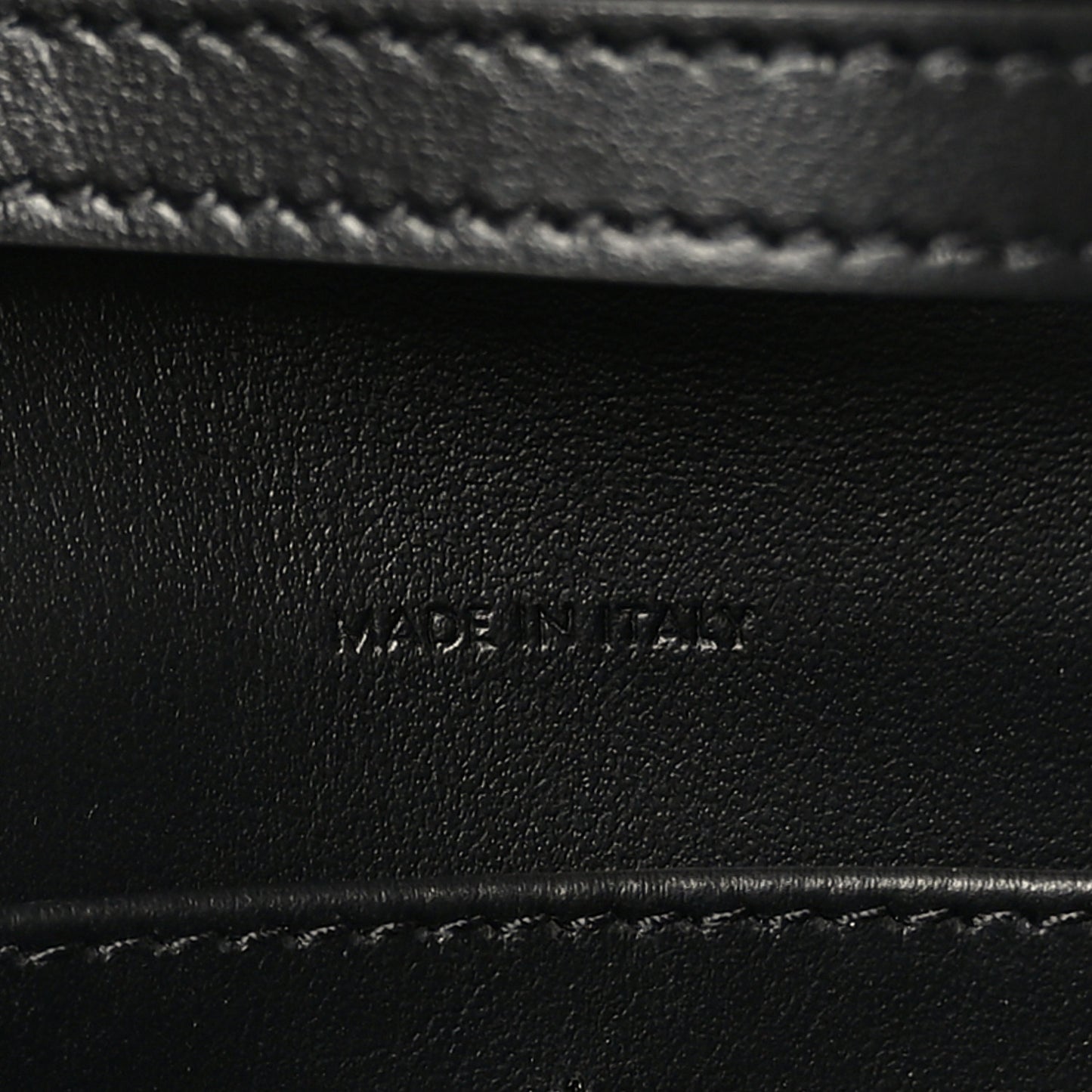 Shiny Calfskin Triomphe Margo Wallet on Chain Black