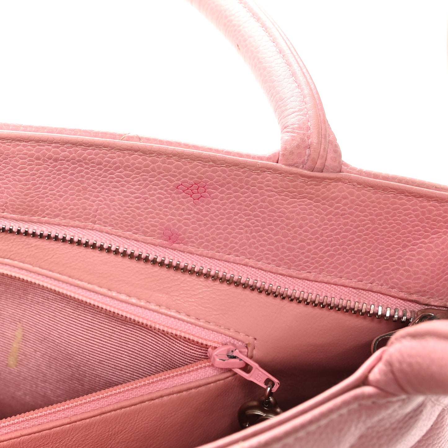 Caviar Quilted Medallion Tote Light Pink