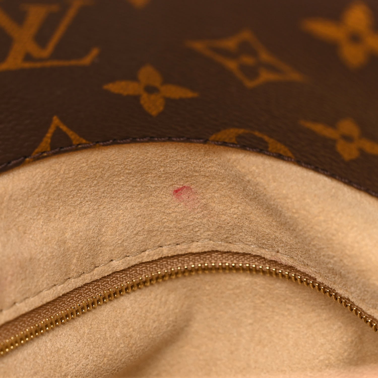 Louis Vuitton Monogram Artsy MM 7 of 12