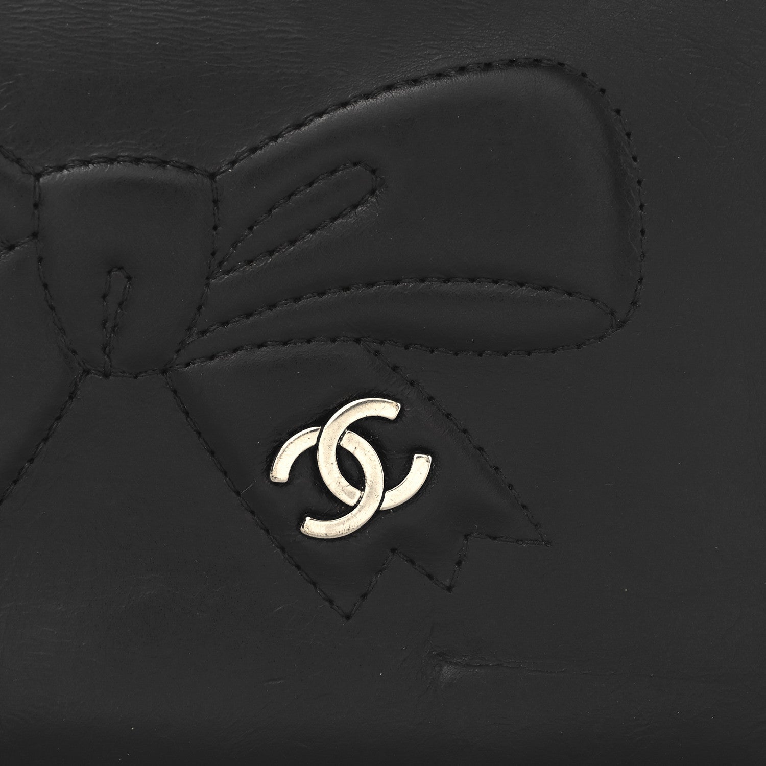 Chanel Lambskin Bow Stitched CC Yen Wallet Black 9 of 9