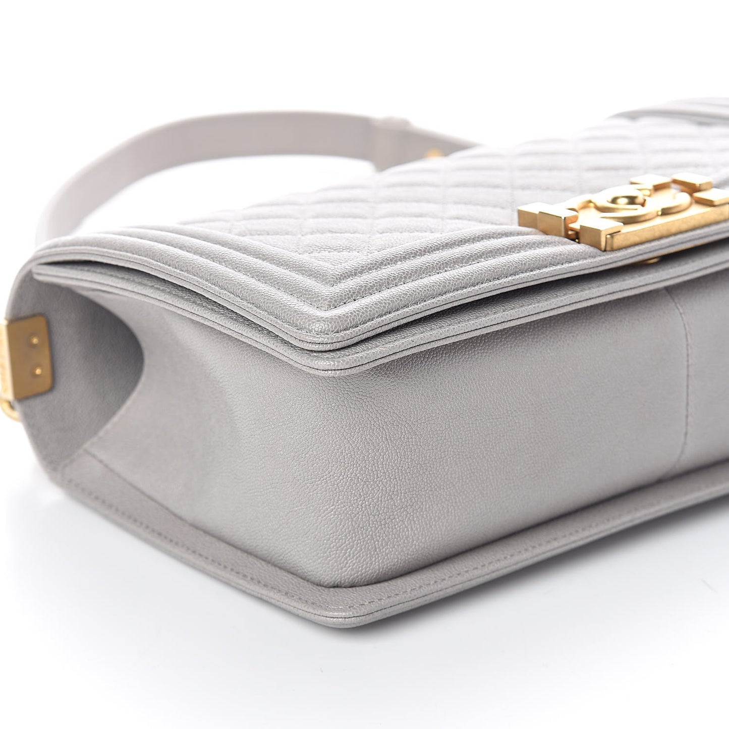 Caviar Quilted Medium Boy Flap Grey