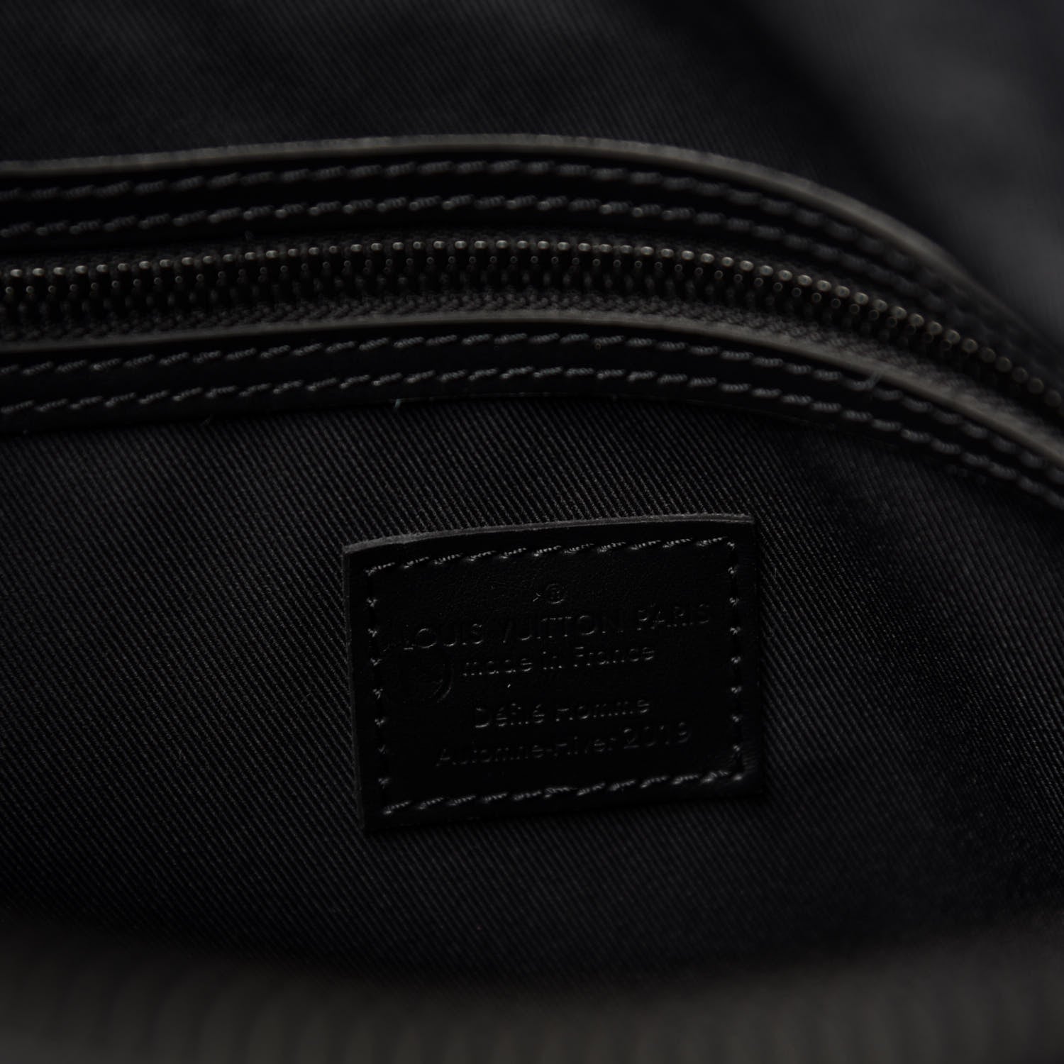 Louis Vuitton Taiga Rainbow Keepall Bandouliere 50 Black 5 of 8