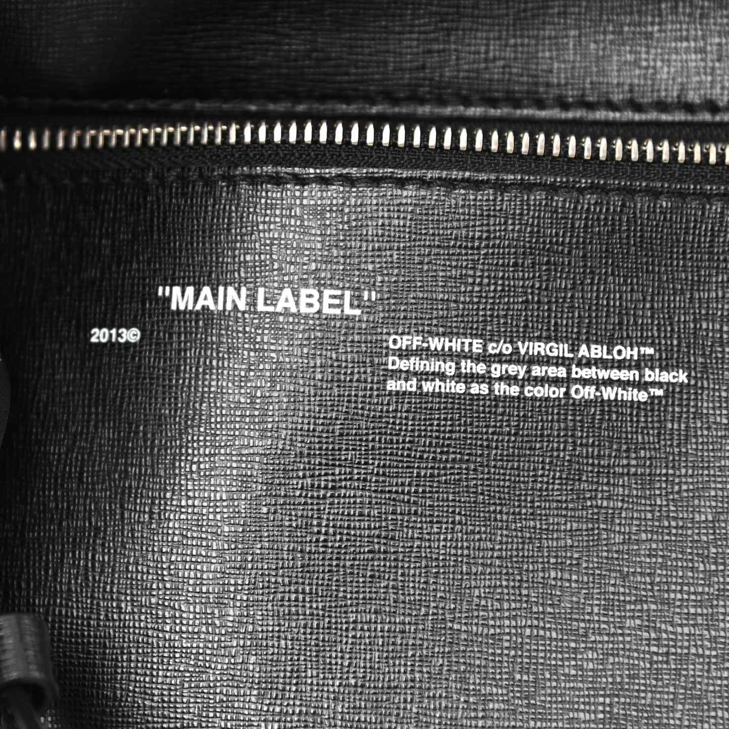 Calfskin Sculpture Tote Bag Black