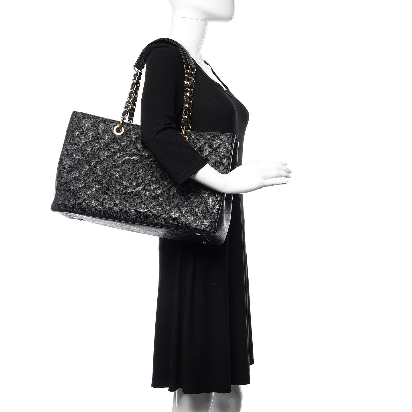 Caviar Quilted XL Grand Shopping Tote GST Black