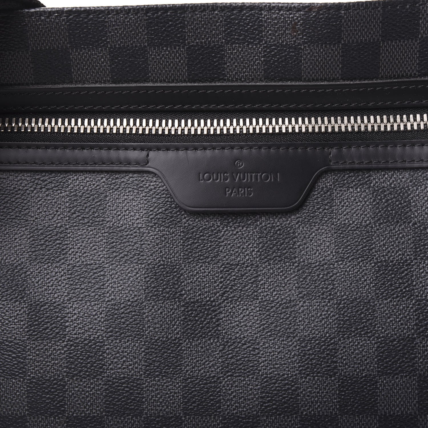 Louis Vuitton Damier Graphite Hunter Messenger 7 of 9