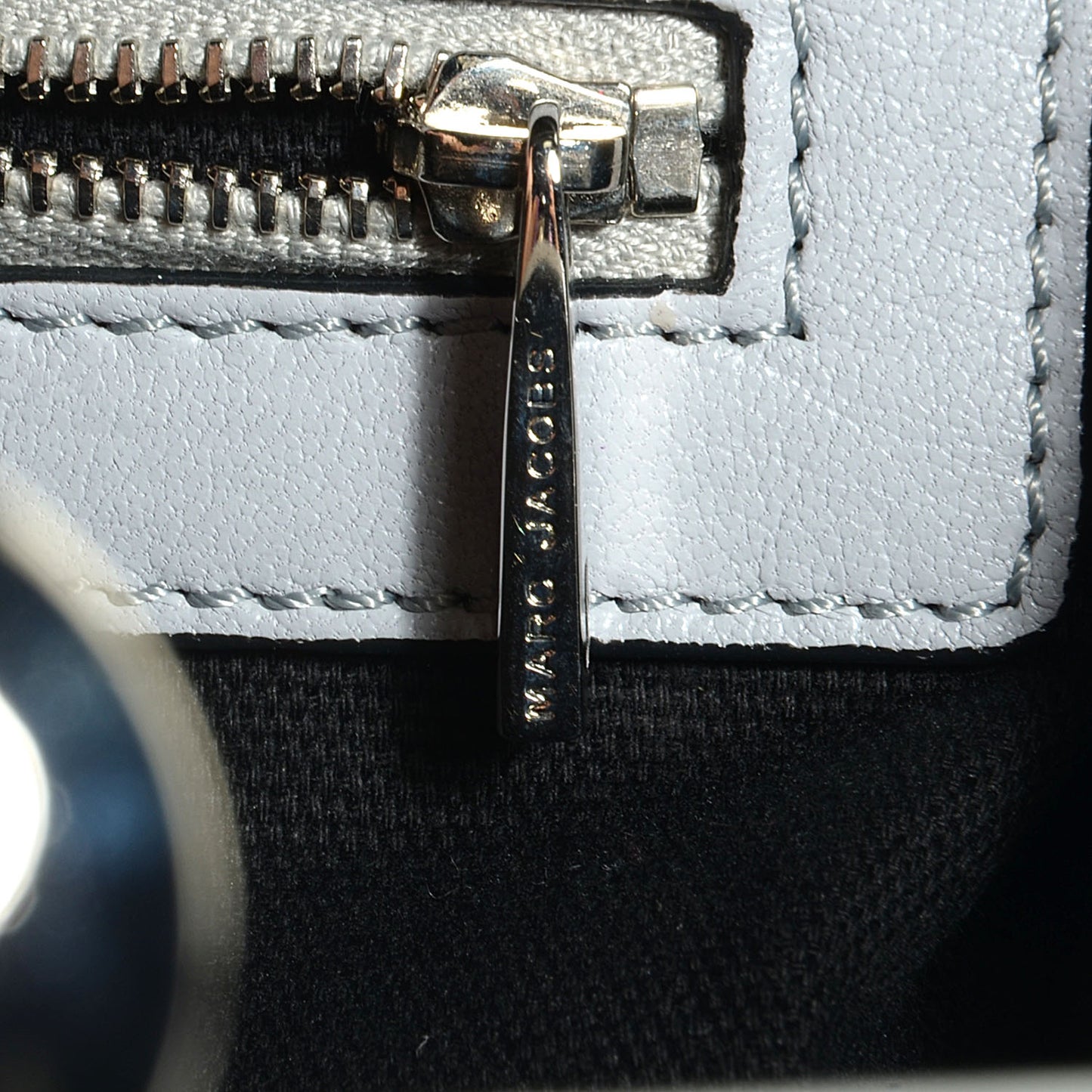 Lambskin Manhattan Mini Stam Grey