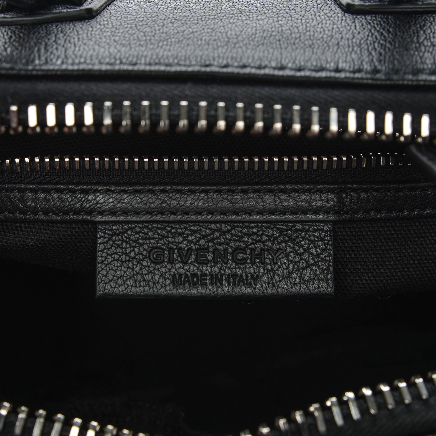 Sugar Goatskin Mini Antigona Black