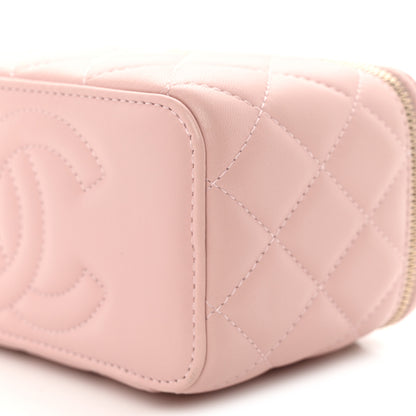 Chanel Lambskin Quilted Pearl Enamel Small Vanity Case With Chain Light Pink 10 of 10