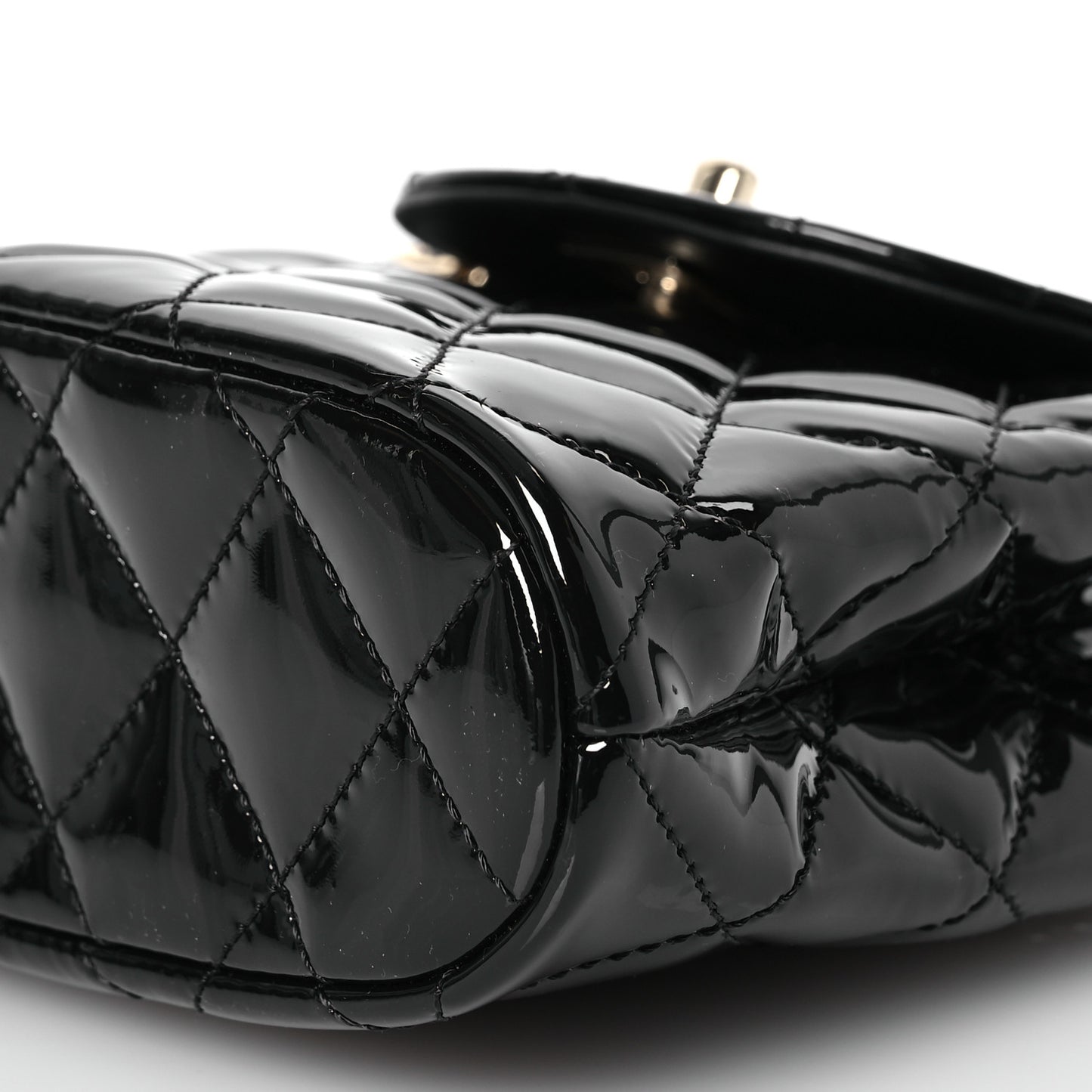 Patent Quilted Shiny Coco Small Flap Hobo Black