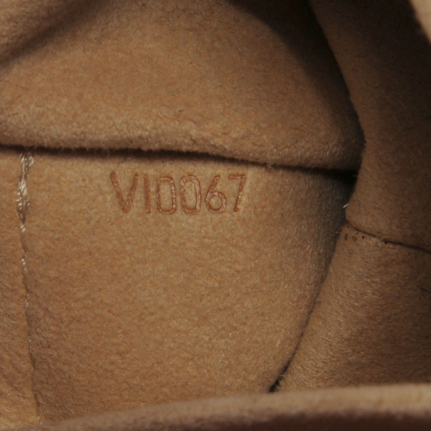 Louis Vuitton Monogram Dentelle Kirsten Gold 7 of 7