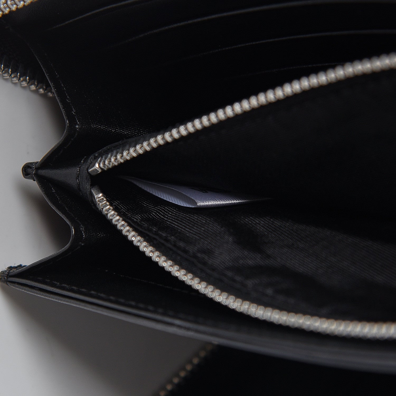MCM Calfskin Fontanellas Park Avenue Milla Zip Around Wallet Black 7 of 8