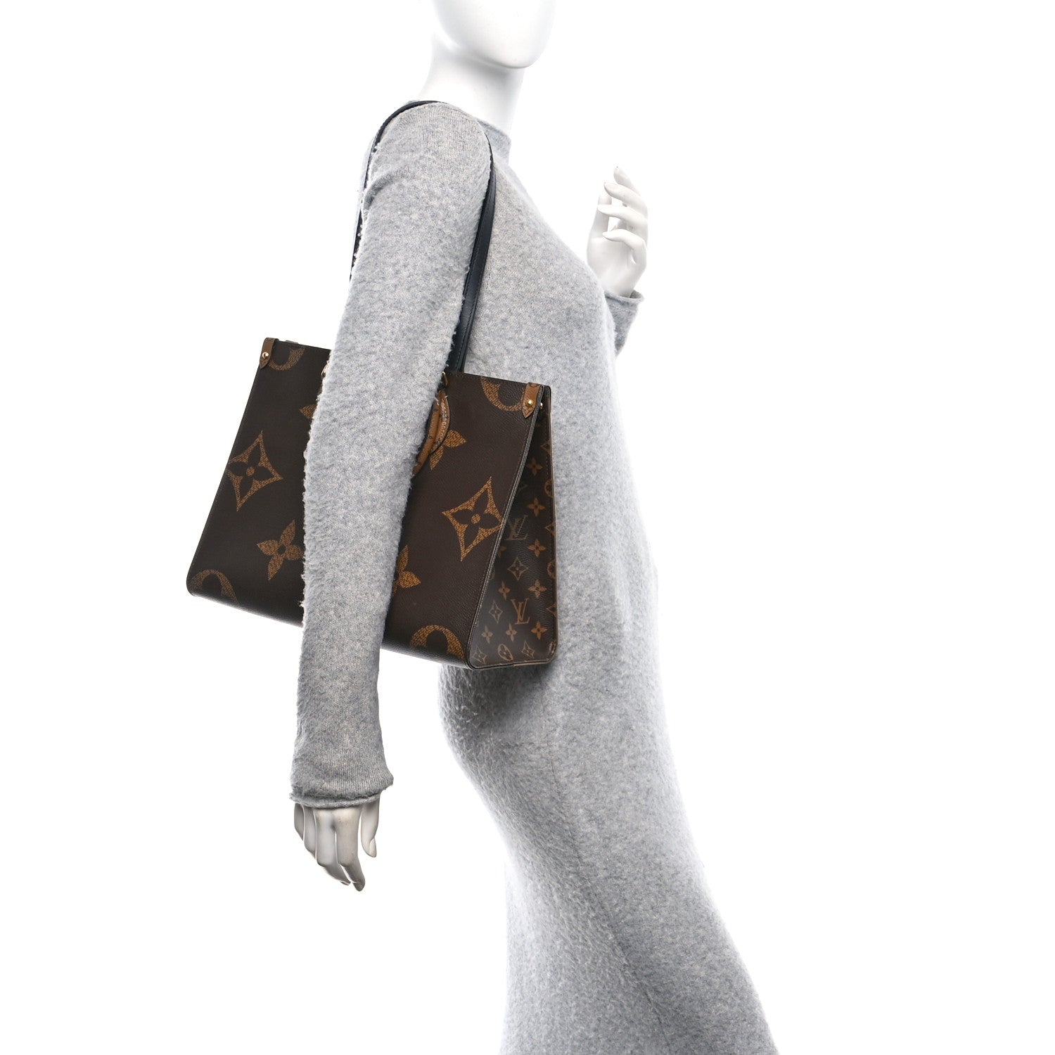 Louis Vuitton Reverse Monogram Giant Onthego MM 2 of 9