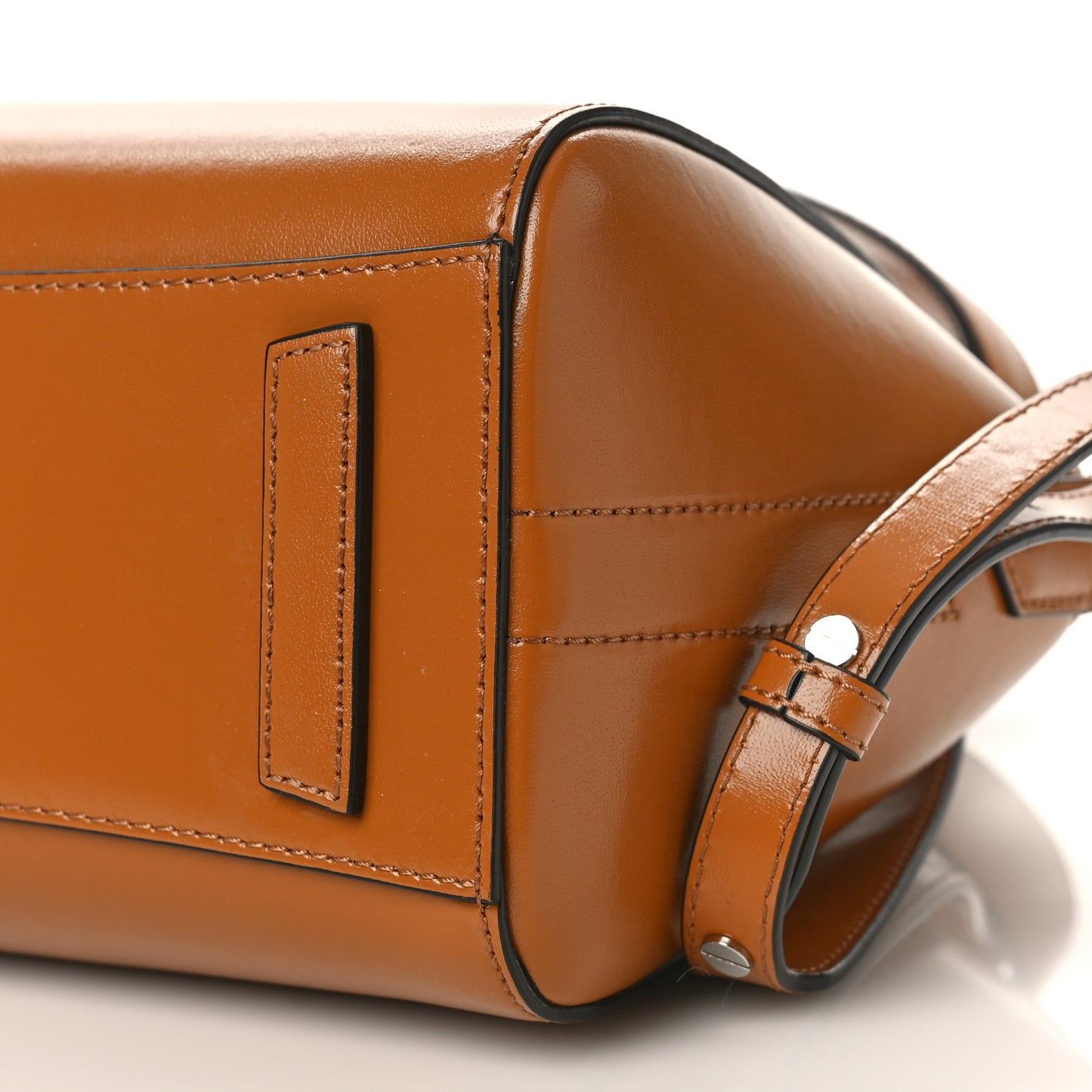 Shiny Lord Calfskin Mini Antigona Camel