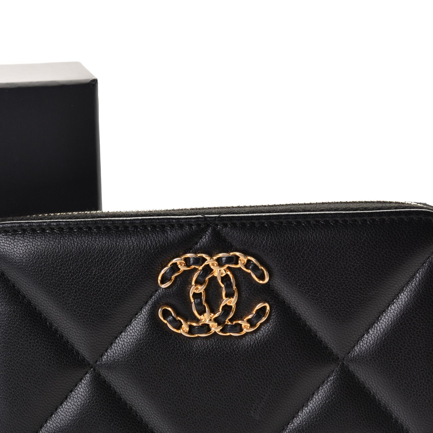 Chanel Shiny Goatskin Quilted Chanel 19 Long Zipped Around Wallet Black 4 of 8