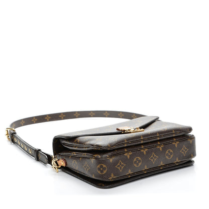 Louis Vuitton Monogram Pochette Metis 4 of 7