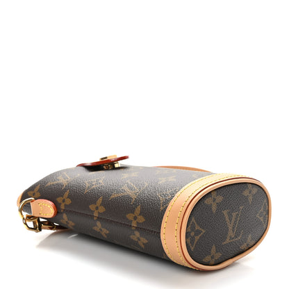 Louis Vuitton Monogram Fold Me Pouch 4 of 8
