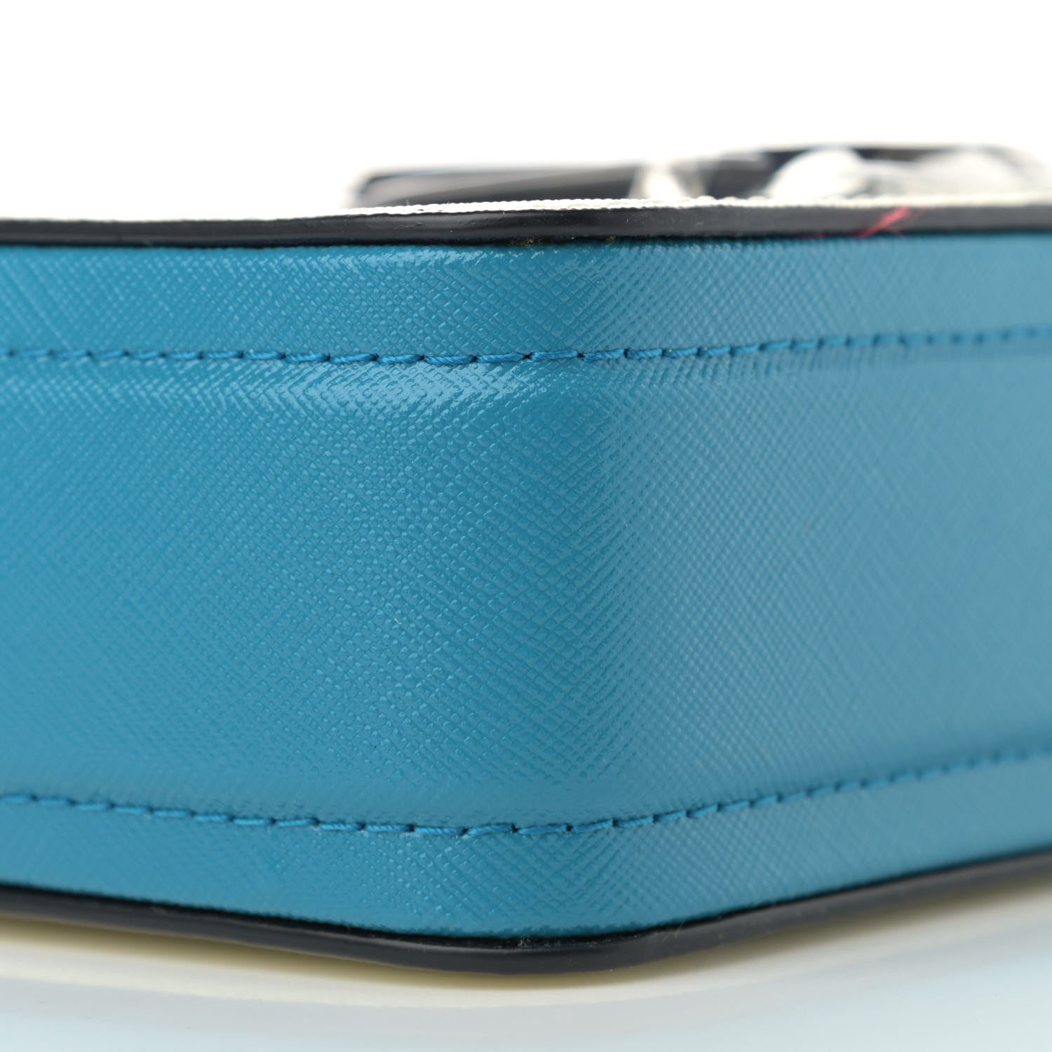 Marc Jacobs X Peanuts Saffiano Snoopy Snapshot Camera Bag White 10 of 11