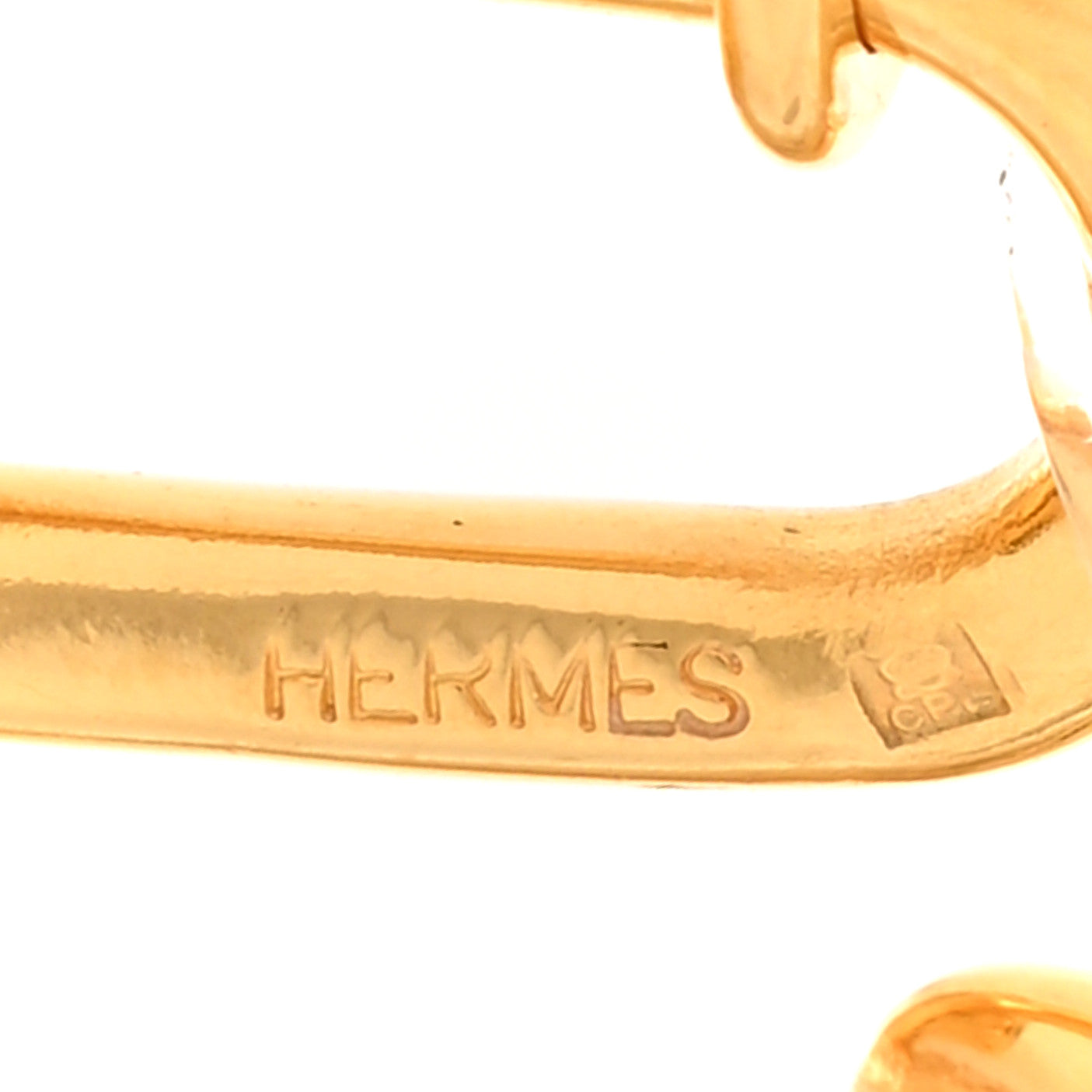 Hermes Pelican Cadena Lock Gold 3 of 4