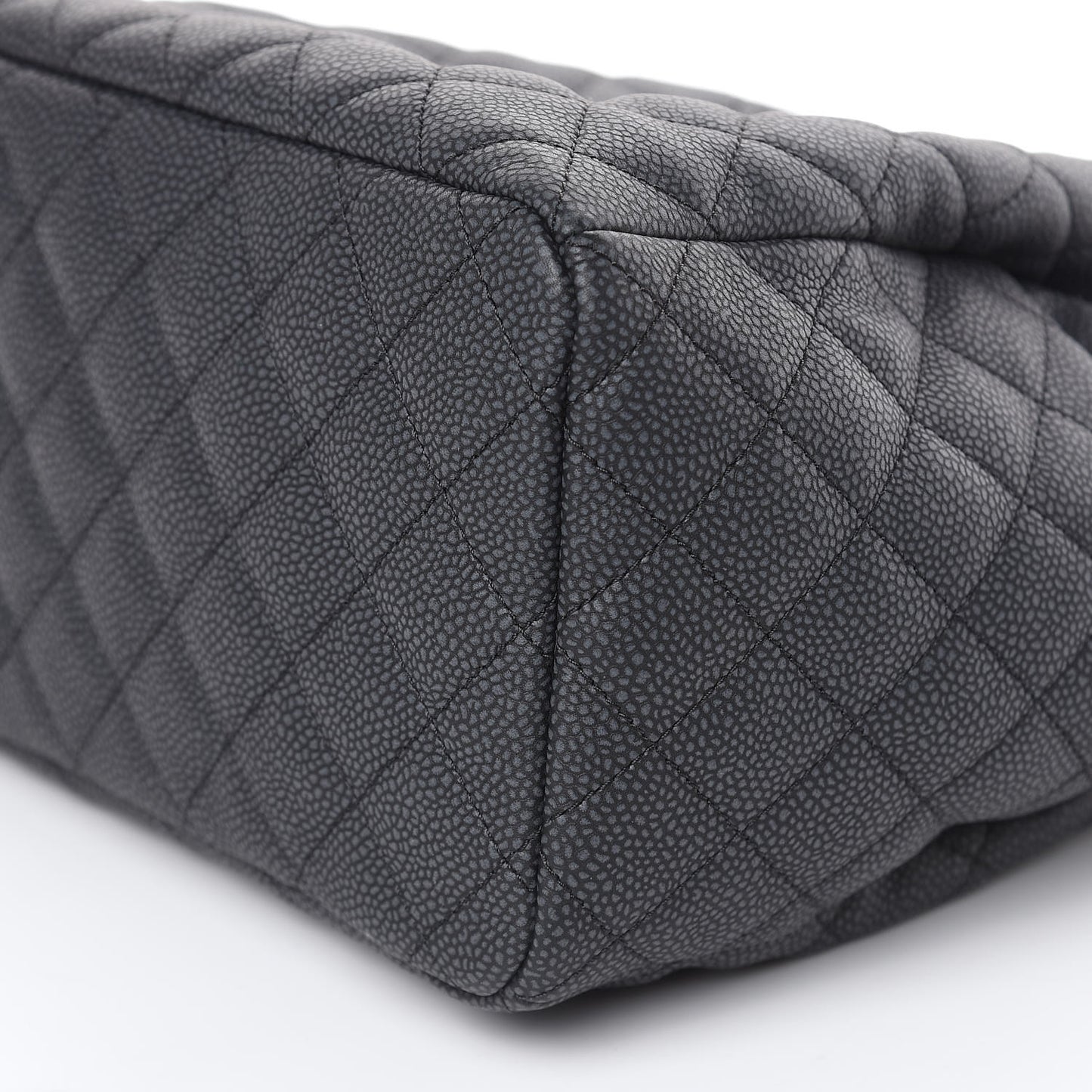 Caviar Flat Quilted CC Chain Bucket Drawstring Bag Black